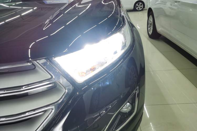Used Ford Edge 2018 Facelifted EcoBoost 245 Two-Wheel-Drive Platinum Edition 5 Seats China V Emission Standard Left Front Headlight