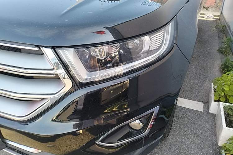 Used Ford Edge 2018 EcoBoost 245 Two-Wheel-Drive Titanium 7-Seater China V Standard Left Front Headlight