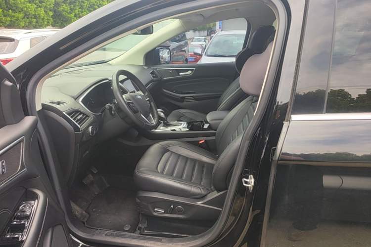 Used Ford Edge 2018 EcoBoost 245 Two-Wheel-Drive Titanium 7-Seater China V Standard Left Front Seat