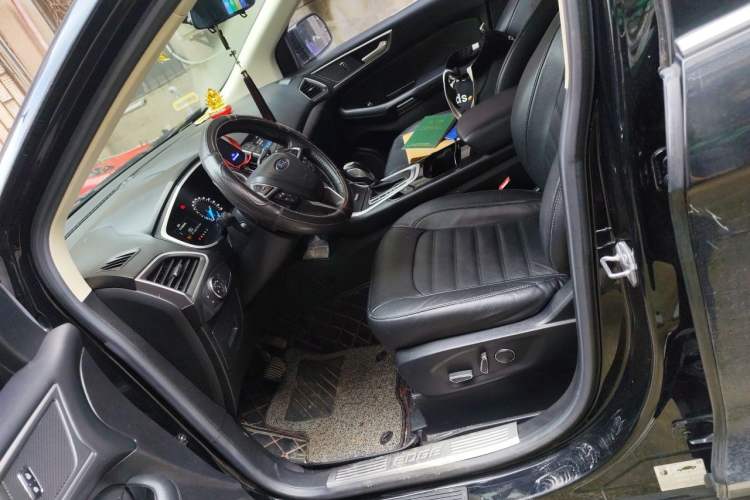 Used Ford Edge 2018 EcoBoost 245 Two-Wheel-Drive Platinum Edition 7-Seater China V Emission Standard Left Front Seat