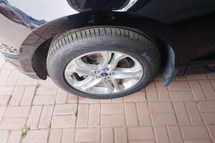 Used Ford Edge 2018 EcoBoost 245 Two-Wheel-Drive Titanium 7-Seater China V Standard Left Front Wheel Hub