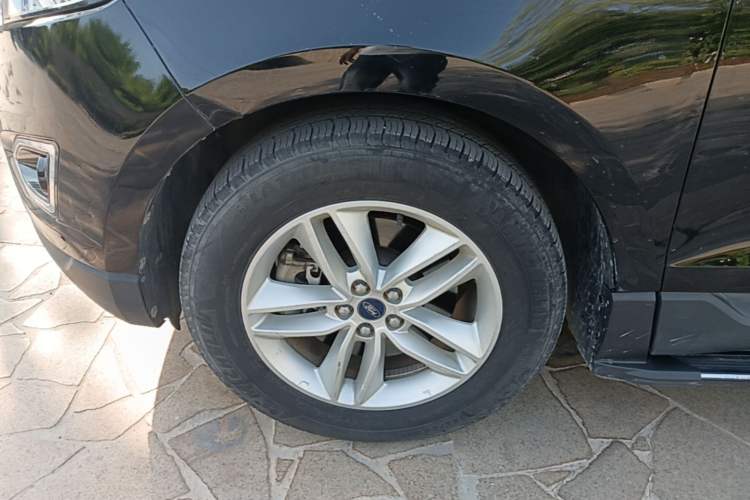 Used Ford Edge 2018 EcoBoost 245 Two-Wheel-Drive Platinum Edition 7-Seater China V Emission Standard Left Front Wheel Hub