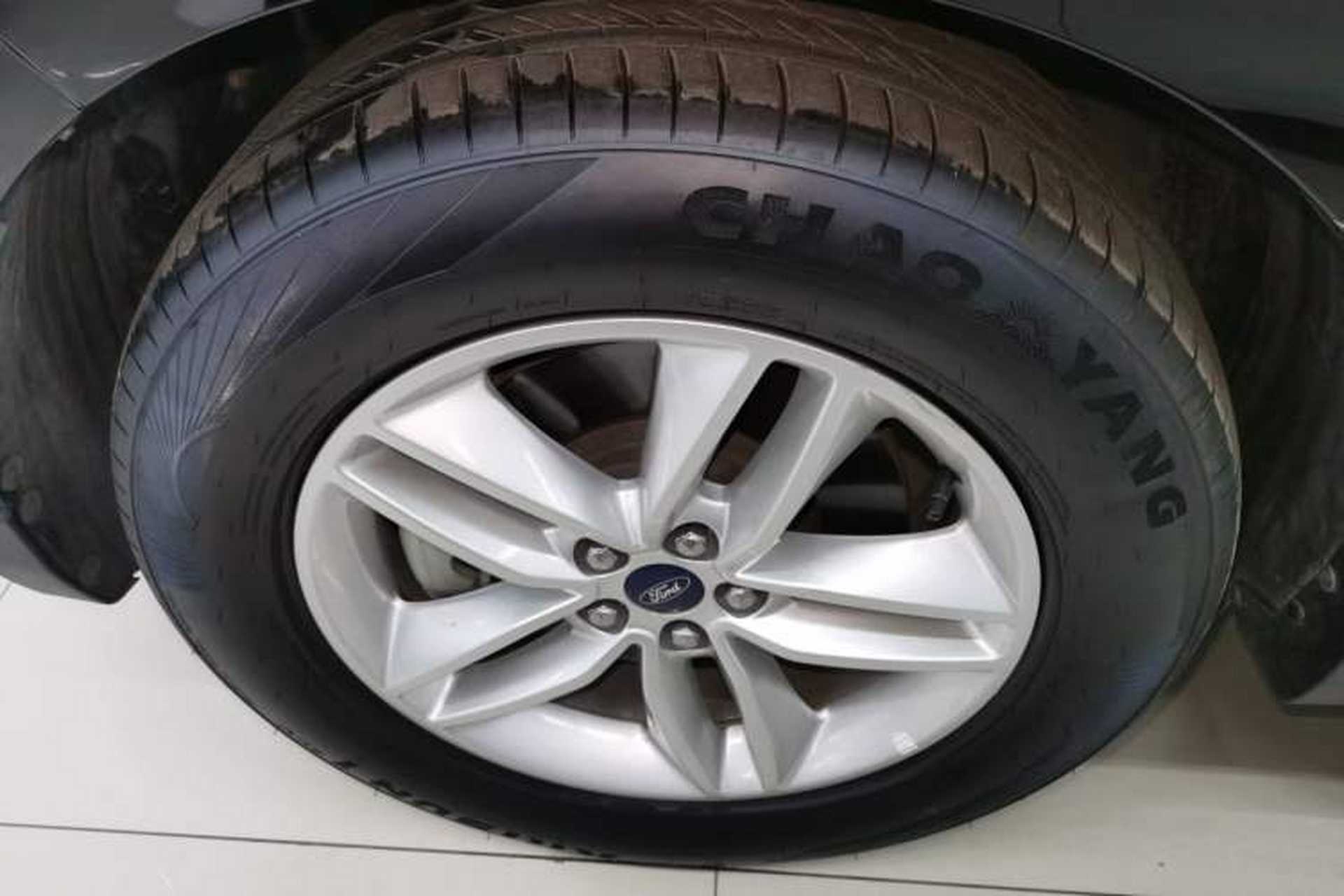 Used Ford Edge 2018 Facelifted EcoBoost 245 Two-Wheel-Drive Platinum Edition 5 Seats China V Emission Standard Left Front Wheel Hub