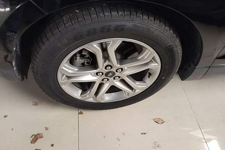 Used Ford Edge 2018 EcoBoost 245 Two-Wheel-Drive Titanium 7-Seater China VI Standard Left Front Wheel Hub