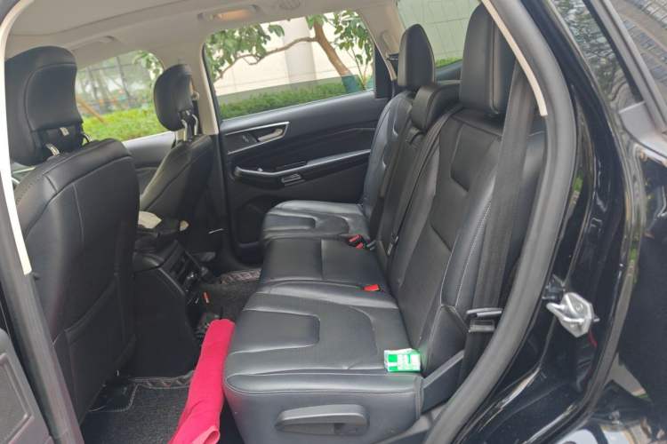 Used Ford Edge 2018 EcoBoost 245 4x4 Titanium Plus 7-Seater China V Standard Left Rear Seat