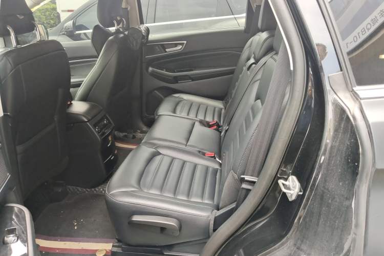 Used Ford Edge 2018 EcoBoost 245 Two-Wheel-Drive Titanium 7-Seater China V Standard Left Rear Seat