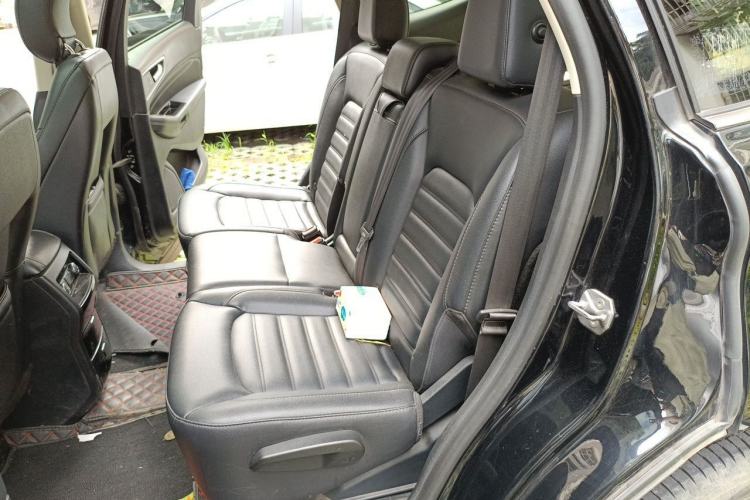Used Ford Edge 2018 EcoBoost 245 Two-Wheel-Drive Titanium 7-Seater China V Standard Left Rear Seat