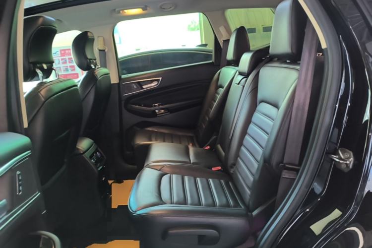 Used Ford Edge 2018 EcoBoost 245 Two-Wheel-Drive Titanium 7-Seater China V Standard Left Rear Seat