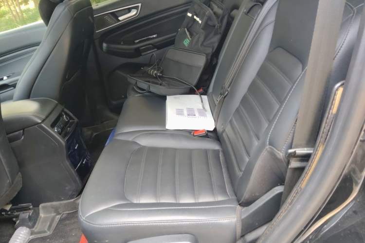 Used Ford Edge 2018 EcoBoost 245 Two-Wheel-Drive Titanium 7-Seater China V Standard Left Rear Seat