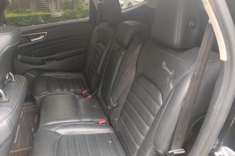 Used Ford Edge 2018 EcoBoost 245 Two-Wheel-Drive Titanium 7-Seater China V Standard Left Rear Seat