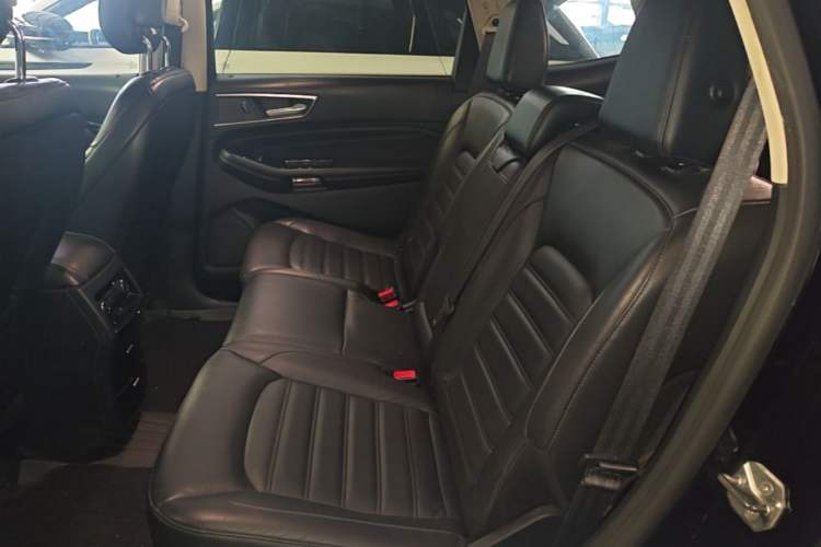 Used Ford Edge 2018 EcoBoost 245 Two-Wheel-Drive Titanium 7-Seater China V Standard Left Rear Seat