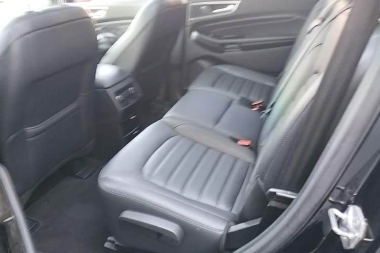 Used Ford Edge 2018 EcoBoost 245 Two-Wheel-Drive Titanium 7-Seater China V Standard Left Rear Seat