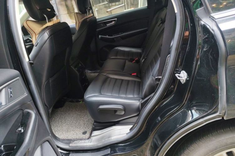 Used Ford Edge 2018 EcoBoost 245 Two-Wheel-Drive Platinum Edition 7-Seater China V Emission Standard Left Rear Seat