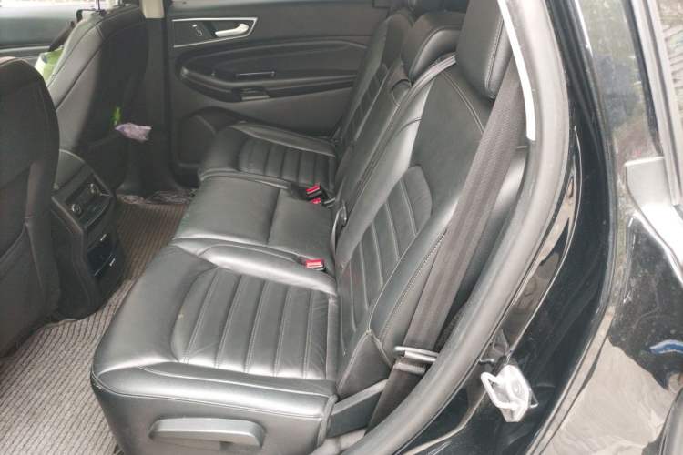 Used Ford Edge 2018 EcoBoost 245 Four-Wheel Drive Titanium 7-Seater Left Rear Seat