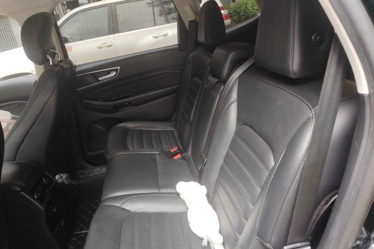 Used Ford Edge 2018 EcoBoost 245 Two-Wheel-Drive Titanium 7-Seater China V Standard Left Rear Seat