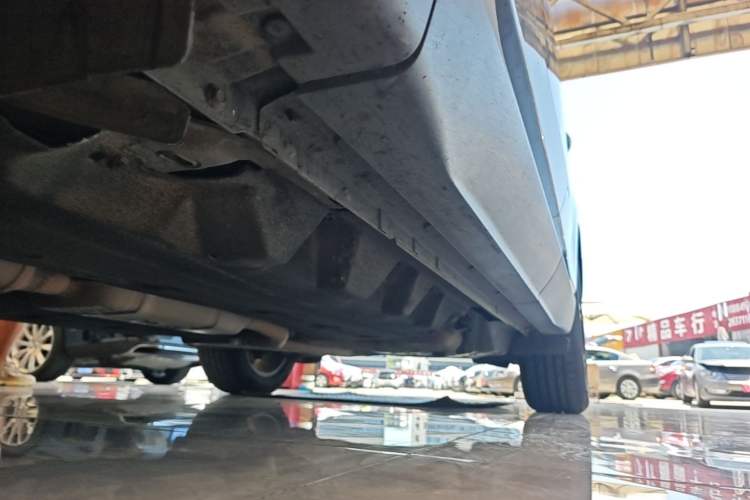 Used Ford Edge 2018 EcoBoost 245 Two-Wheel-Drive Titanium 7-Seater China V Standard Left Side Sill