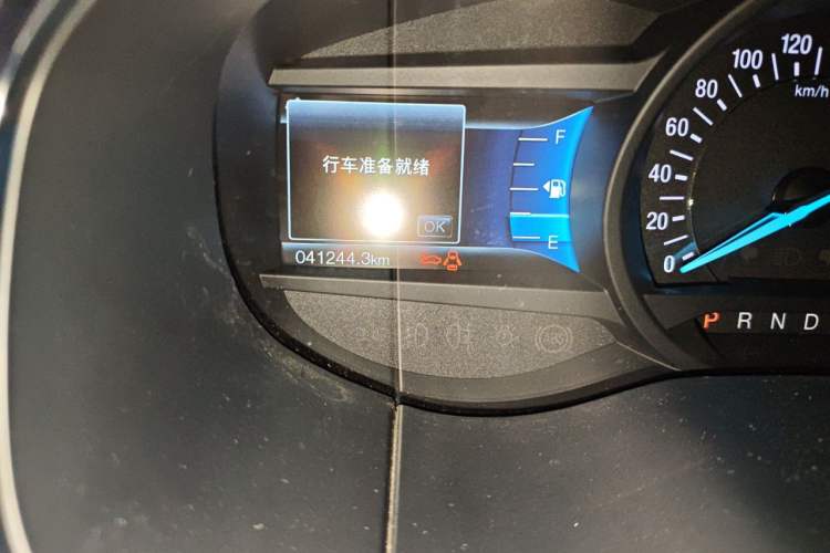 Used Ford Edge 2018 EcoBoost 245 Two-Wheel-Drive Titanium 7-Seater China VI Standard Odometer Close Up