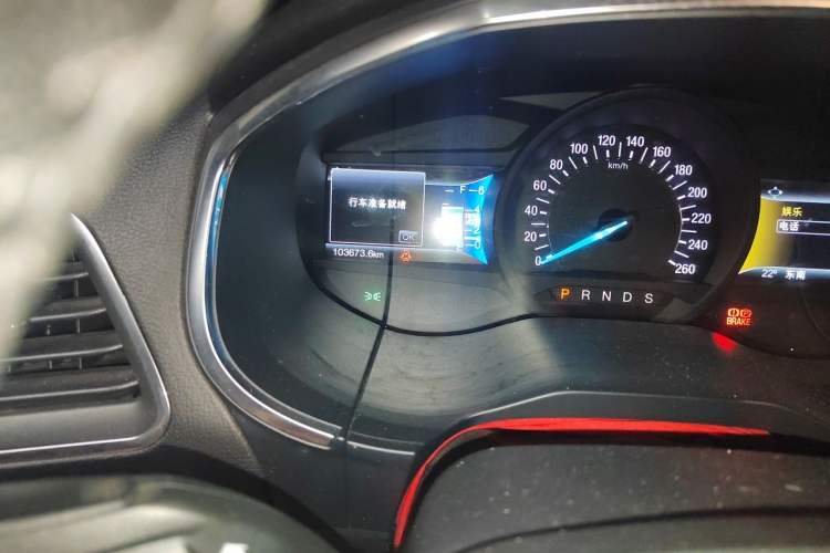 Used Ford Edge 2018 EcoBoost 245 Two-Wheel-Drive Titanium 7-Seater China VI Standard Odometer Close Up