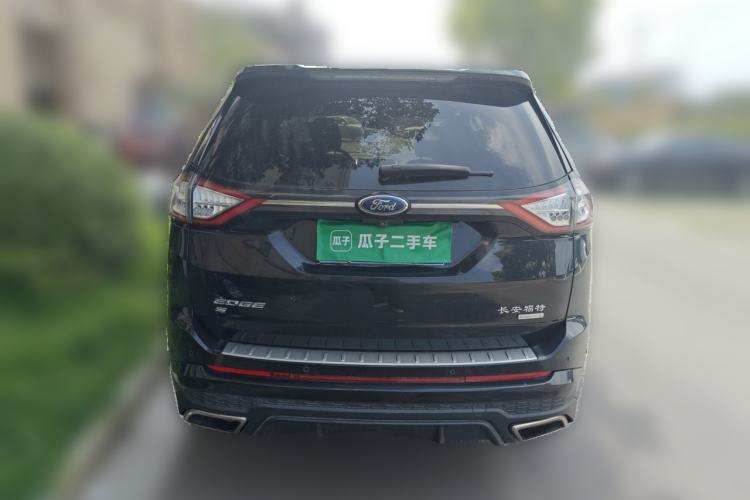 Used Ford Edge 2018 EcoBoost 245 Two-Wheel-Drive Sporty 7-Seater Rear