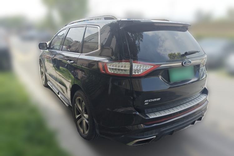 Used Ford Edge 2018 EcoBoost 245 Two-Wheel-Drive Sporty 7-Seater Rear Left 45 Deg