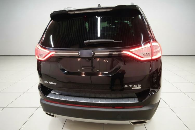 Used Ford Edge 2018 EcoBoost 245 Two-Wheel-Drive Titanium 7-Seater China V Standard Rear