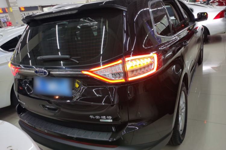 Used Ford Edge 2018 Facelifted EcoBoost 245 Two-Wheel-Drive Platinum Edition 5 Seats China V Emission Standard Rear