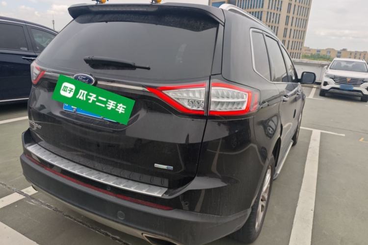 Used Ford Edge 2018 EcoBoost 245 Four-Wheel Drive Titanium 7-Seater Rear Right 45 Deg