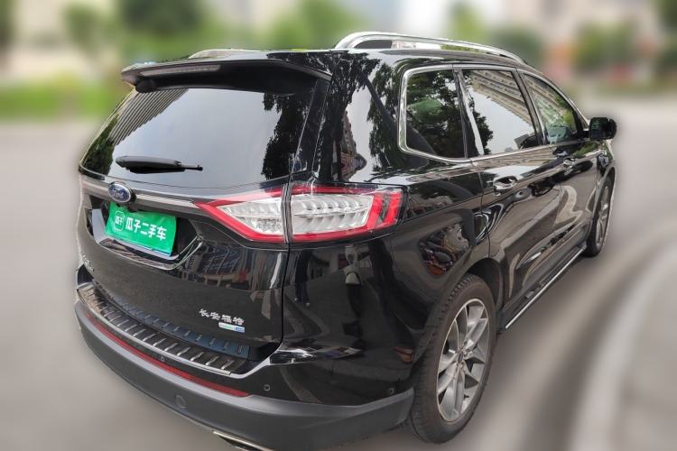 Used Ford Edge 2018 EcoBoost 245 Four-Wheel Drive Titanium 7-Seater Rear Right 45 Deg