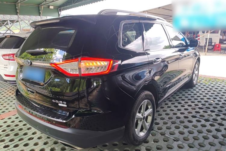 Used Ford Edge 2018 EcoBoost 245 Two-Wheel-Drive Titanium 5-Seater China V Standard Rear Right 45 Deg
