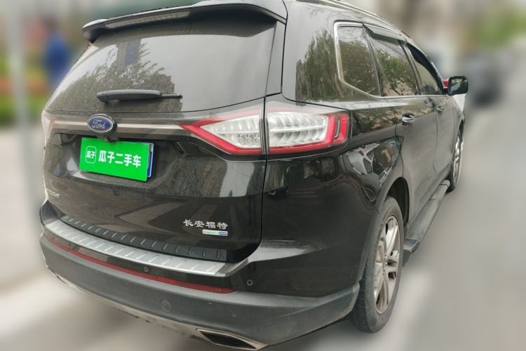 Used Ford Edge 2018 EcoBoost 245 Four-Wheel Drive Titanium 7-Seater Rear Right 45 Deg