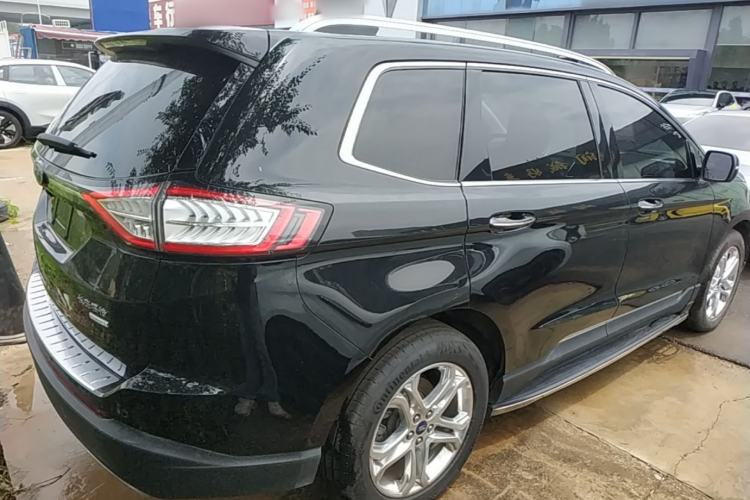 Used Ford Edge 2018 EcoBoost 245 Two-Wheel-Drive Titanium 7-Seater China V Standard Rear Right 45 Deg