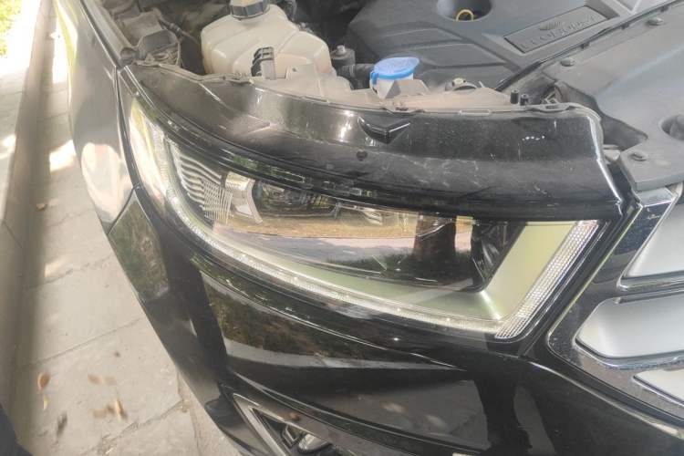 Used Ford Edge 2018 EcoBoost 245 Two-Wheel-Drive Titanium 7-Seater China V Standard Right Front Headlight