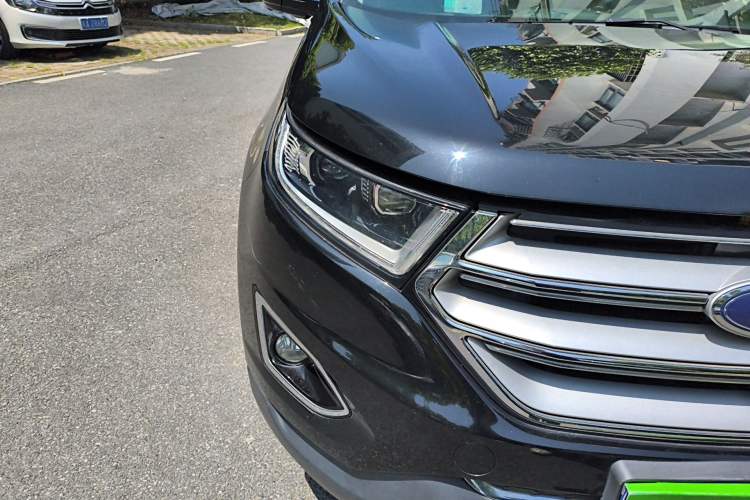 Used Ford Edge 2018 EcoBoost 245 Two-Wheel-Drive Titanium 7-Seater China V Standard Right Front Headlight