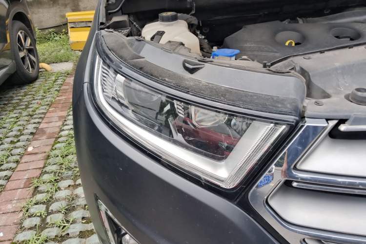 Used Ford Edge 2018 EcoBoost 245 Two-Wheel-Drive Titanium 7-Seater China V Standard Right Front Headlight