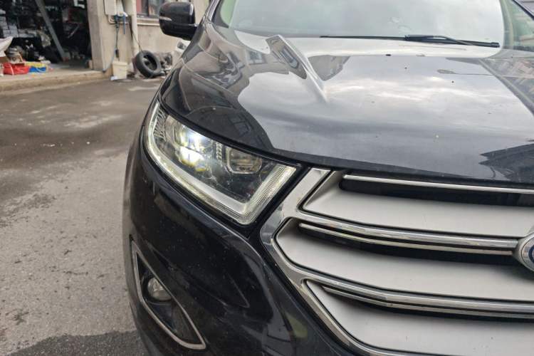 Used Ford Edge 2018 EcoBoost 245 Two-Wheel-Drive Titanium 7-Seater China V Standard Right Front Headlight