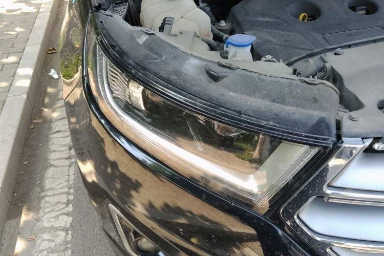 Used Ford Edge 2018 EcoBoost 245 Two-Wheel-Drive Titanium 7-Seater China V Standard Right Front Headlight