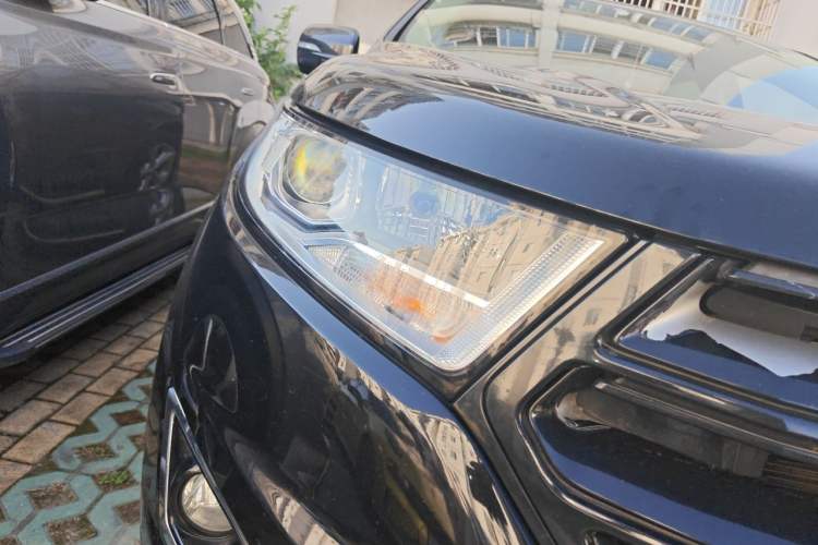 Used Ford Edge 2018 EcoBoost 245 Two-Wheel-Drive Titanium 5-Seater China VI Standard Right Front Headlight