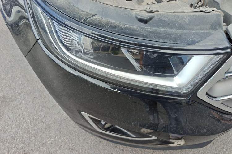 Used Ford Edge 2018 EcoBoost 245 Two-Wheel-Drive Titanium 7-Seater China V Standard Right Front Headlight
