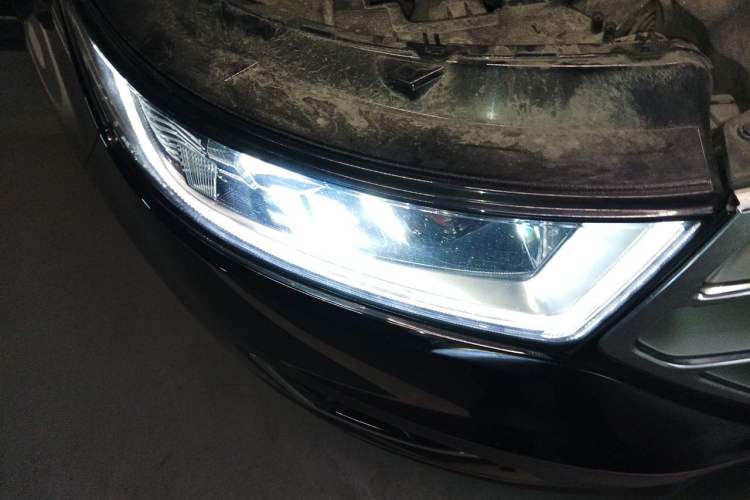 Used Ford Edge 2018 EcoBoost 245 Two-Wheel-Drive Titanium 7-Seater China VI Standard Right Front Headlight