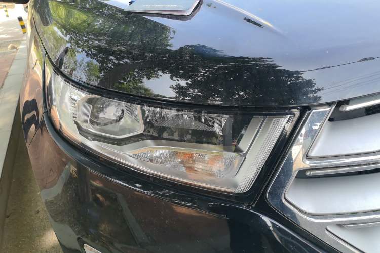Used Ford Edge 2018 EcoBoost 245 Two-Wheel-Drive Titanium 5-Seater China V Standard Right Front Headlight