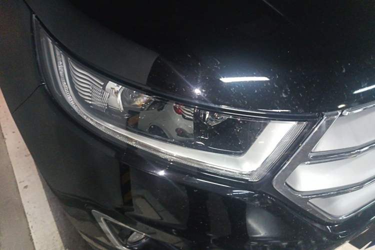 Used Ford Edge 2018 EcoBoost 245 Two-Wheel-Drive Titanium 7-Seater China V Standard Right Front Headlight