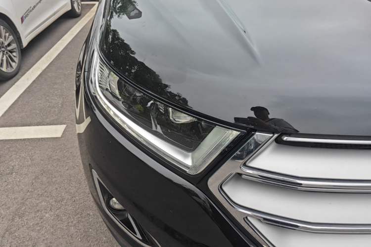 Used Ford Edge 2018 EcoBoost 245 Two-Wheel-Drive Titanium 7-Seater China V Standard Right Front Headlight