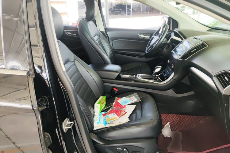Used Ford Edge 2018 EcoBoost 245 Two-Wheel-Drive Platinum Edition 7-Seater China V Emission Standard Right Front Seat