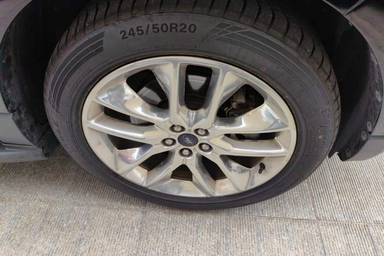 Used Ford Edge 2018 EcoBoost 245 4x4 Titanium Plus 7-Seater China V Standard Right Front Wheel Hub