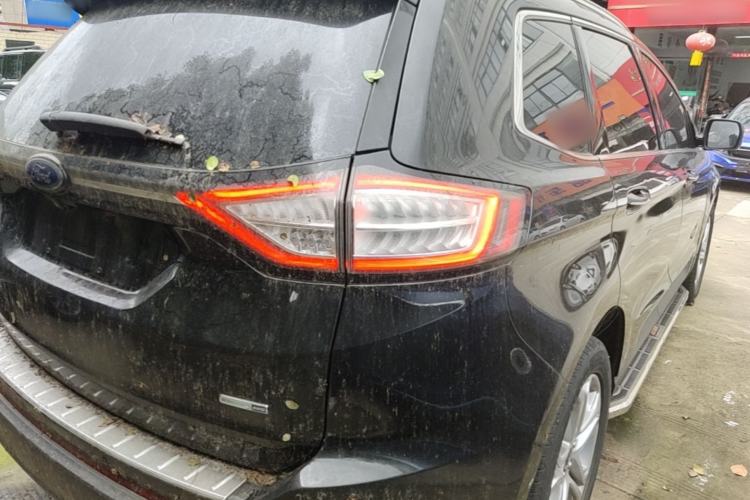 Used Ford Edge 2018 EcoBoost 245 Two-Wheel-Drive Titanium 7-Seater China V Standard Right Rear Taillight