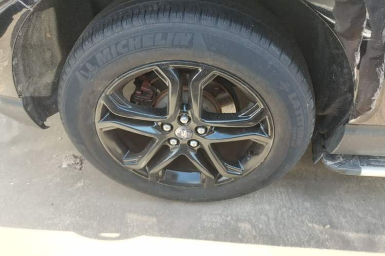 Used Ford Edge 2018 EcoBoost 245 Two-Wheel-Drive Titanium 7-Seater China V Standard Right Rear Wheel Hub