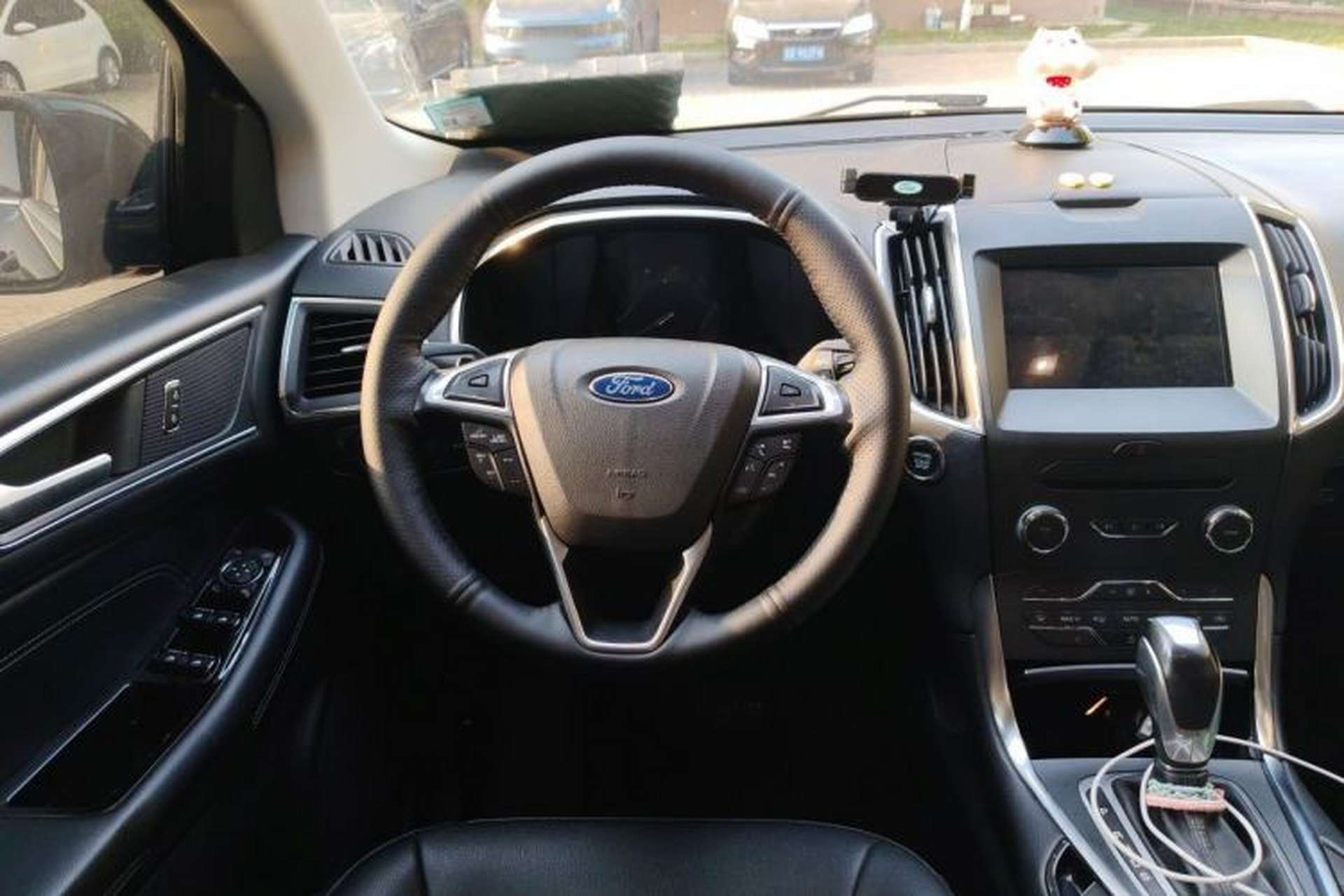 Used Ford Edge 2018 EcoBoost 245 Two-Wheel-Drive Titanium 7-Seater China V Standard Steering Wheel