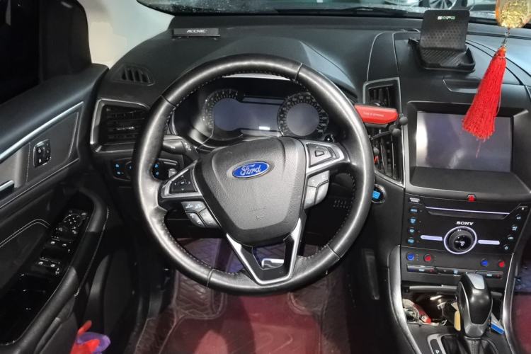 Used Ford Edge 2018 EcoBoost 245 4x4 Titanium Plus 7-Seater China V Standard Steering Wheel