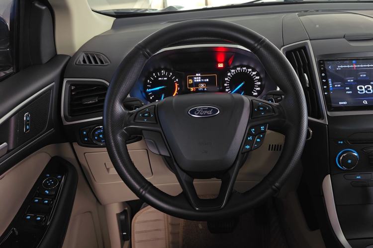 Used Ford Edge 2018 EcoBoost 245 Two-Wheel-Drive Titanium 5-Seater China V Standard Steering Wheel
