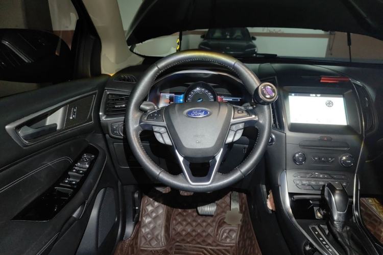 Used Ford Edge 2018 EcoBoost 245 Two-Wheel-Drive Titanium 7-Seater China V Standard Steering Wheel